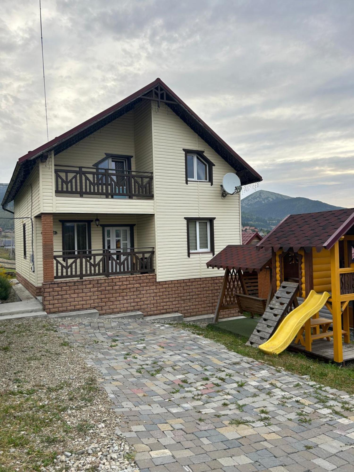 Bee House Поляниця Апартаменти Bukoveľ Exteriér fotografie