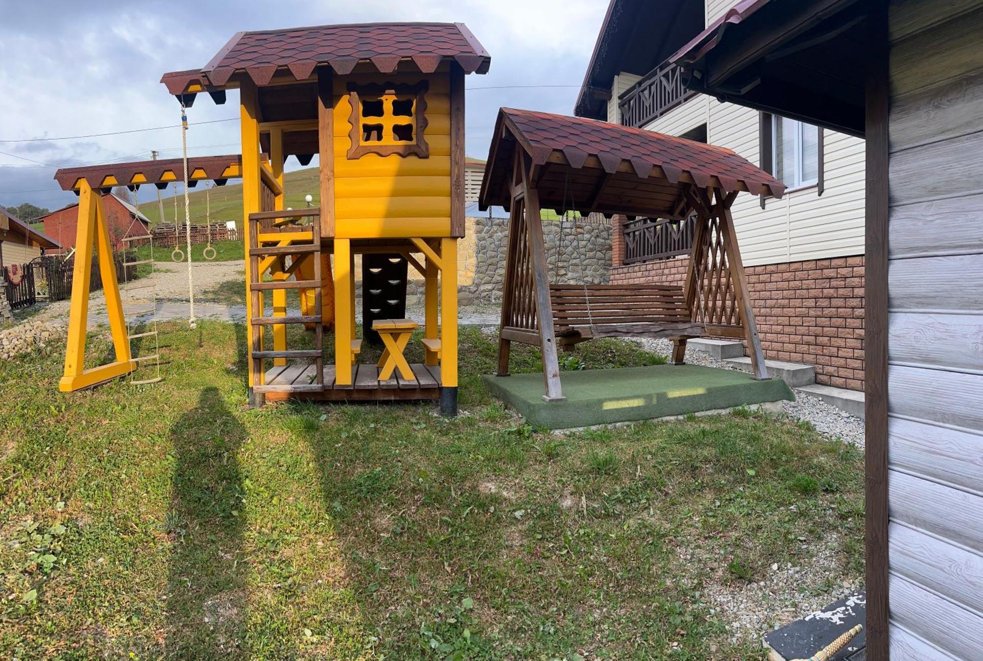 Bee House Поляниця Апартаменти Bukoveľ Exteriér fotografie