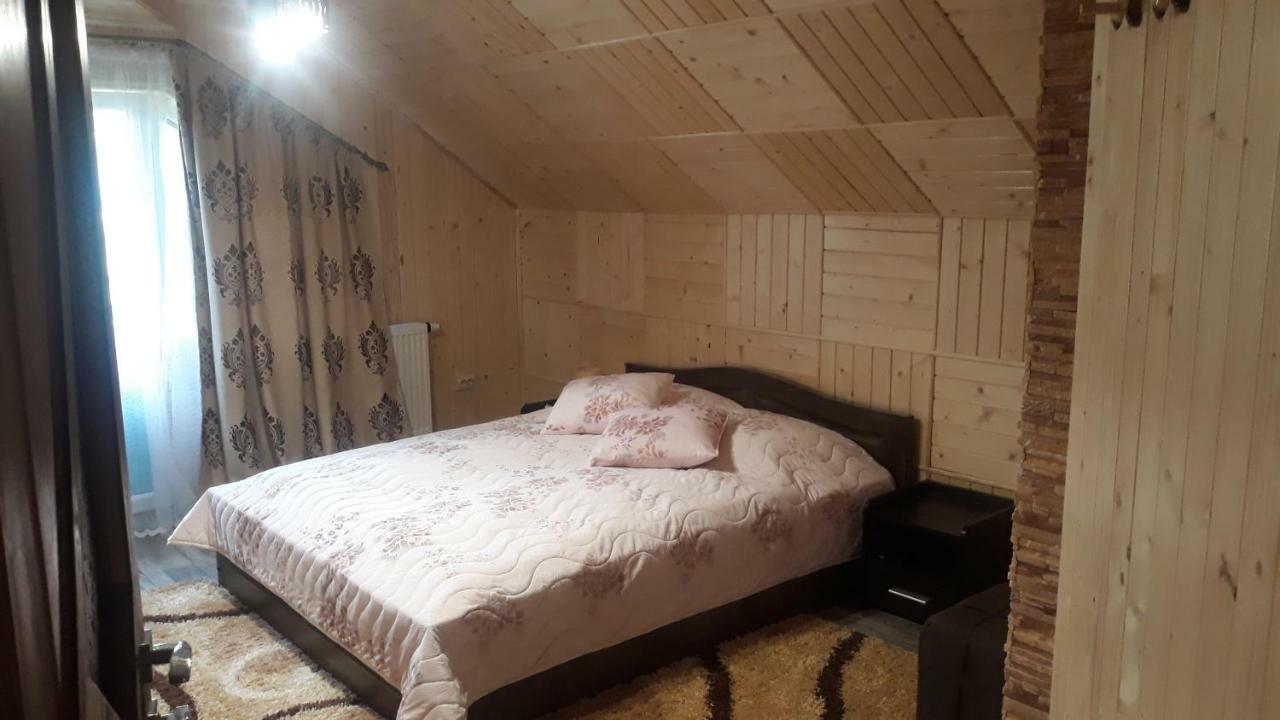 Bee House Поляниця Апартаменти Bukoveľ Exteriér fotografie